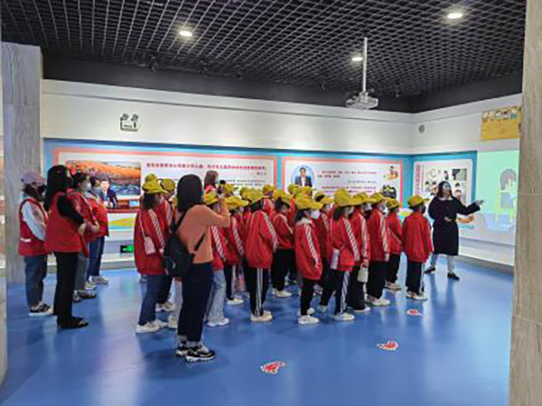 da53287fd1dd430e9793bf5a4696daa5.jpg 图片1.jpg