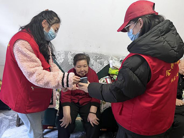 98890b0d1c9a4e55b02279e279ef58f6.jpg 3.jpg