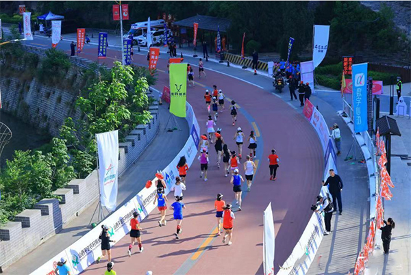 9cdeb6ad460b4a59aee2405c859ae636.jpg 3.jpg