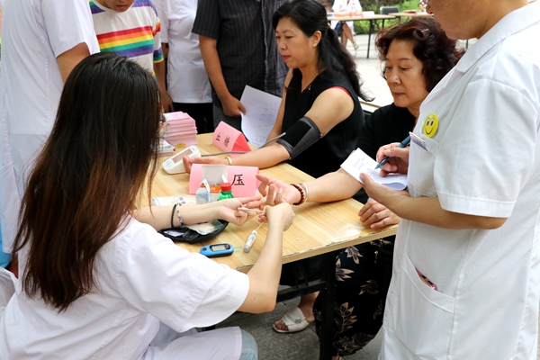 ead8c02bae504ccc9c83926bcc63e49e.jpg IMG_9556(1).jpg