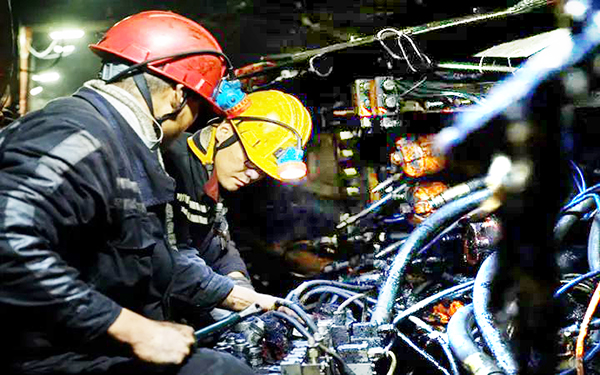 90250783f6484c379175e68ba25116f0.jpg 640.jpg