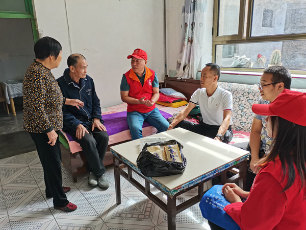 c9d83ba1cdf44b0ea0ee9eb0cbbe0d42.jpg 556c405fc3bcb360a982a24e9169537_proc.jpg