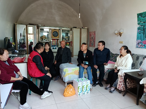 787d1c11ce494552bac4881e02dcf9fa.jpg 333.jpg