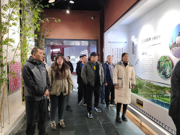 4898e97d8396437fbb90374053798444.png 11.png