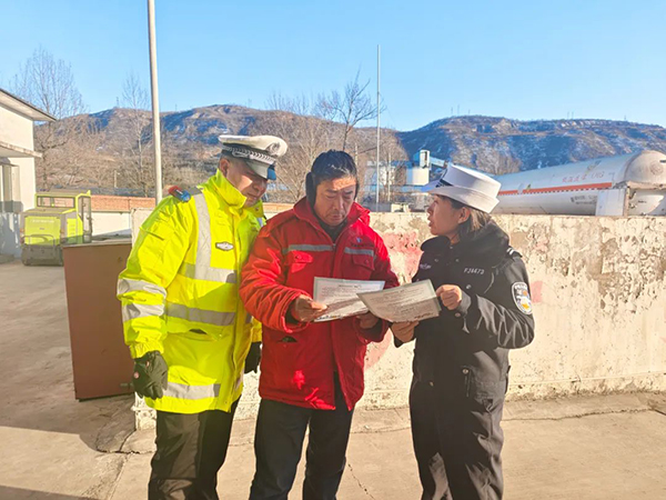 bcbea98f9944475495396c63972f7409.jpg 640.jpg