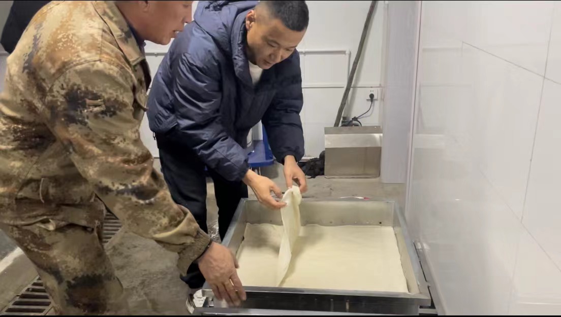 9000c95cfa79446bb173756753f48d5d.jpg 图片1.jpg