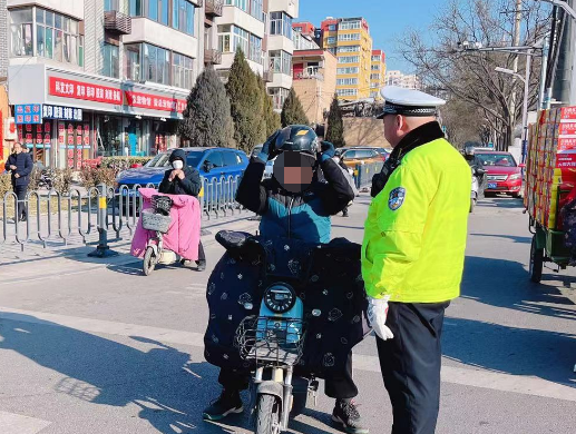 7bc3b359f1b344ef8dd8a69a489b7ea4.png 640 (1).png