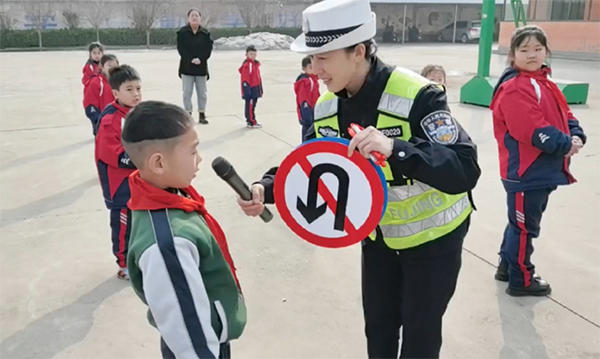 0cdb3fa1f69f4a1696ddbdfe09db3c7c.png 640 (2).png