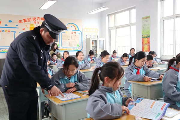 f3faecc369854411b4dbfe4b1c0e882e.jpg 2.jpg