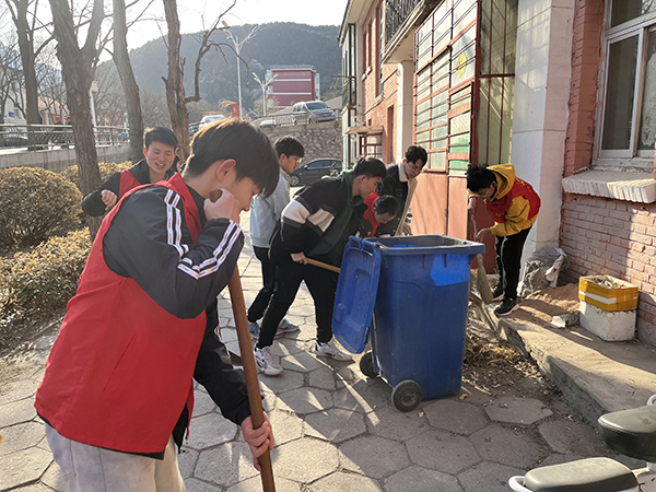 8db4bcb8c49f4a299a6a9e999d83333d.jpg 3.jpg