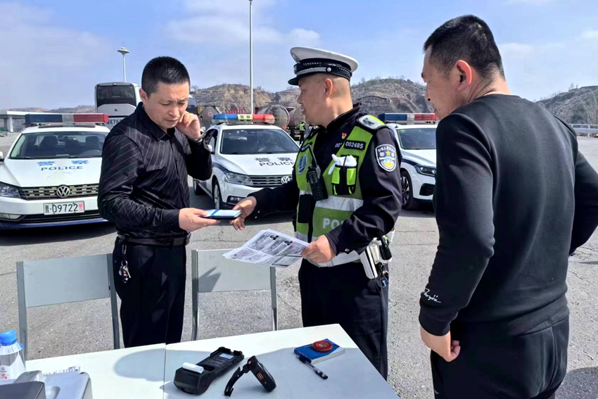 a17ad241a907461c9630e2c131d98458.jpg 7b887d6bcd17121542055ae9f40bac6.jpg