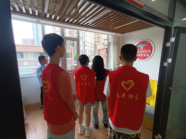 8242801f2ee84d5c9da48eca833ac77e.jpg 1.jpg