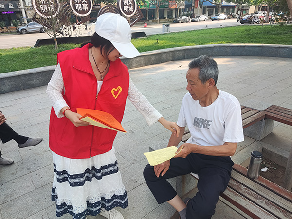 f20f3efe9c654a968f9b42a3bd87f01e.jpg b527e24f8fecc706256f943427f5be8.jpg