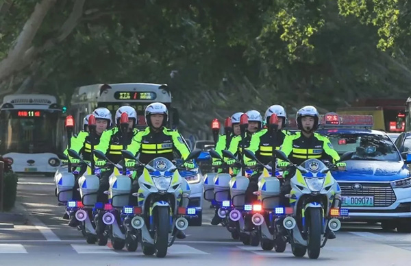 837b3fdf49e04dfa86c4b01ffd9dddbc.jpg 2.jpg