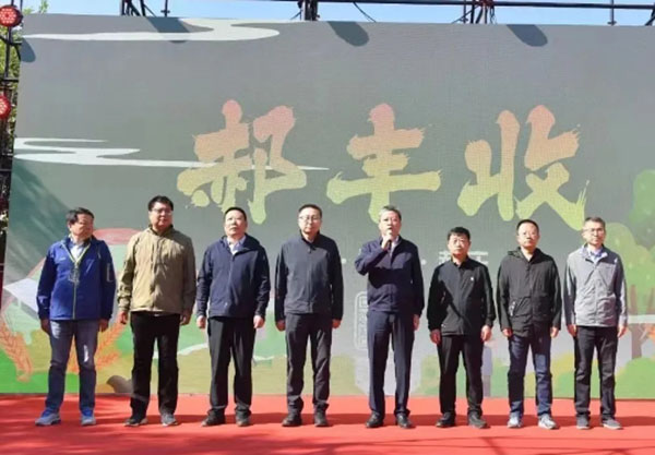 047f39dd1ba24f3fafc890ae76b1a109.jpg 11.jpg