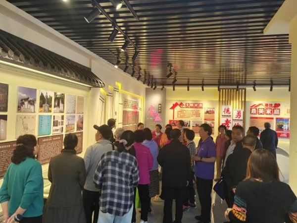 659f3e56326240beb2996be5692d8ca5.png 1.png