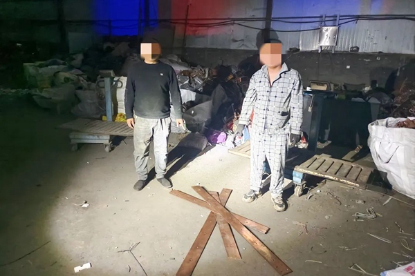 63d4cd0f41724a16931774b73eb33afc.jpg 1.jpg