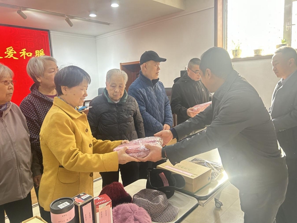 90bb0c2ade7d427f80bcfd8e3bd1dfd8.jpg 1.jpg