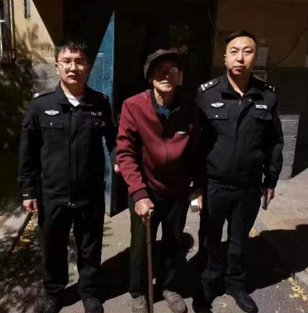 8e5426bc02c84611afc8613370e70a0c.jpg 1.jpg