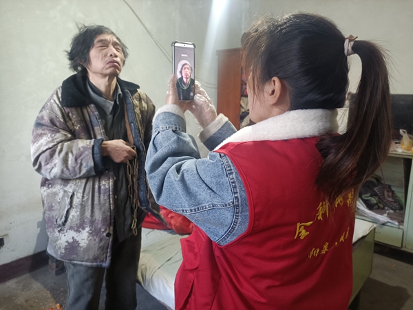 6912dde6f6c846bb878f210ad73d750d.jpg 1.jpg