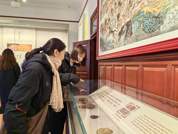 bf62e3e1ab30475993d3c1af84fe0f9c.jpg 1.jpg