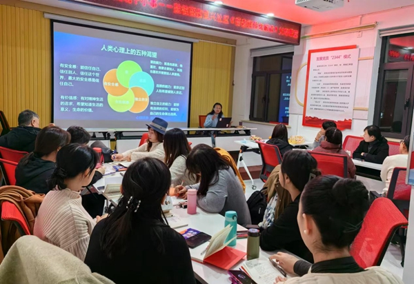 b5976996855f40e8920b78d30e2505ad.jpg 1.jpg