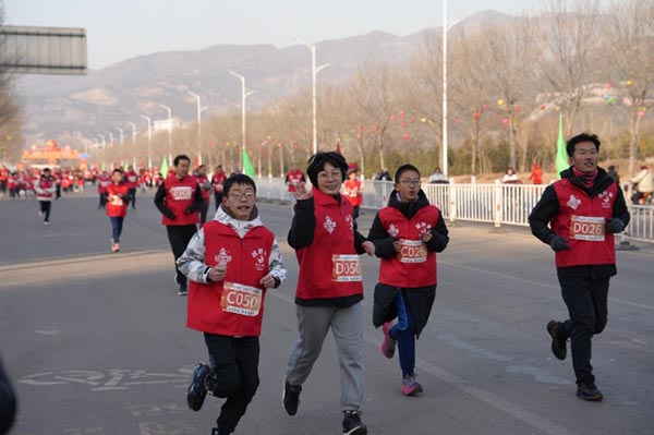 交城县环城健康跑活动（申淼 摄）.jpg