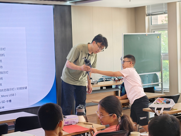 图片2.jpg
