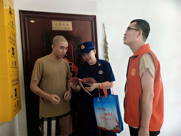 片1.jpg